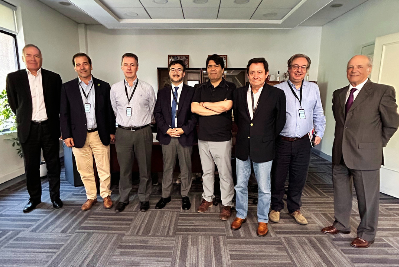 Unidad gremial: SNA,  Frutas de Chile y SII se reúnen por temas de  IVA y contratistas