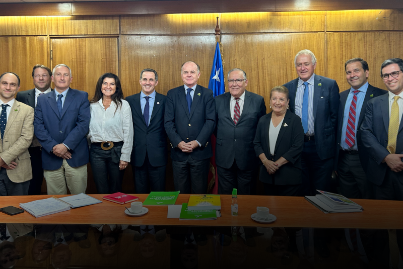 SNA se reúne con ministro de Agricultura y presenta propuestas para los primeros 90 días de gobierno