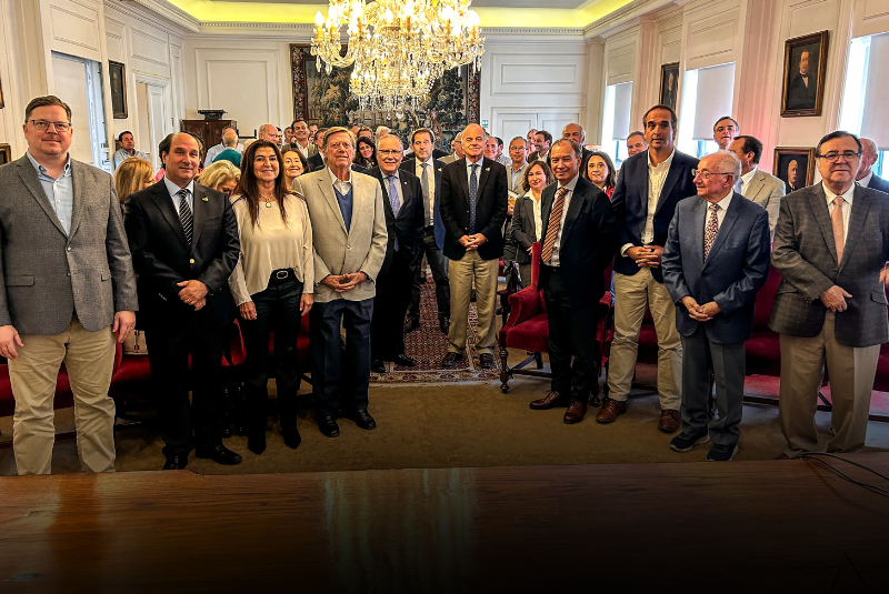 Consejeros y directorio de la SNA dialogan  con el ministro de Agricultura en Consejo Consultivo