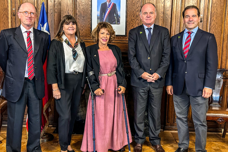 SNA y SNA Educa se reúnen con ministra de Bienes Nacionales para fortalecer el desarrollo agrícola