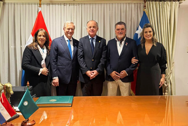 La SNA  participó en la gira presidencial a la Cumbre del Mercosur